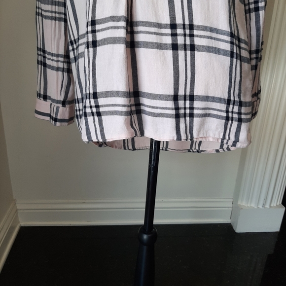 CROWN & IVY PINK PLAID TOP - Picture 8 of 13